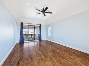 1243 W 15th 1/2 Street, Houston TX 77008