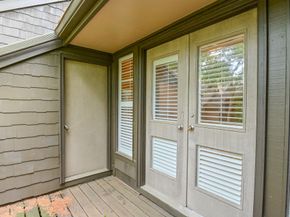 294 Sugarberry Circle, Houston TX 77024