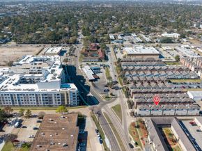 516 Westcross Street, Houston TX 77018