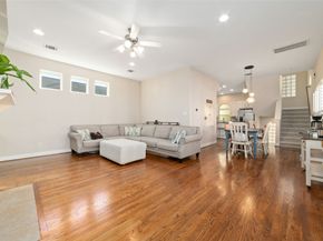 516 Westcross Street, Houston TX 77018