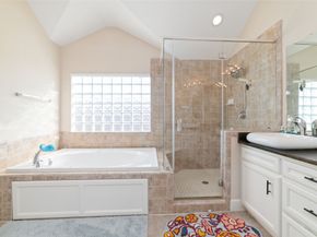 516 Westcross Street, Houston TX 77018