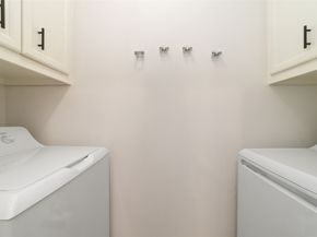 516 Westcross Street, Houston TX 77018