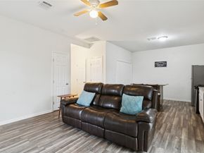 1910 East Avenue, Katy TX 77493