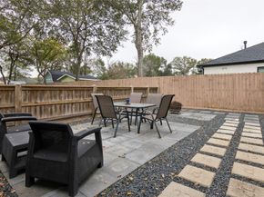 1910 East Avenue, Katy TX 77493