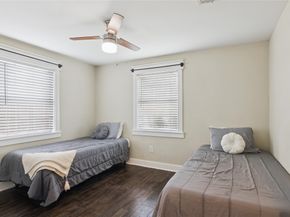 1910 East Avenue, Katy TX 77493