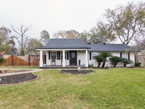 1910 East Avenue, Katy TX 77493