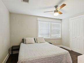 1910 East Avenue, Katy TX 77493