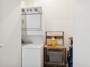 1910 East Avenue, Katy TX 77493