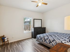 1910 East Avenue, Katy TX 77493