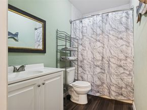 1910 East Avenue, Katy TX 77493