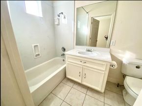 3011 Houston Avenue B, Houston TX 77009