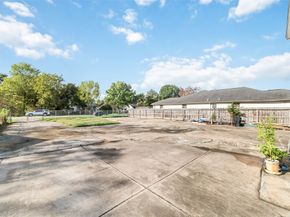 8023 Findlay Street, Houston TX 77017