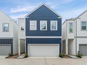 412 Neyland Street D, Houston TX 77022