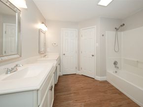 1922 Pepperwood Lane, Houston TX 77084