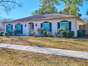 12658 Westella Drive, Houston TX 77077