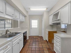 1936 Augusta Drive, Houston TX 77057