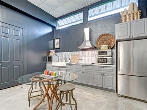 1612 W Alabama Street ABCD, Houston TX 77006