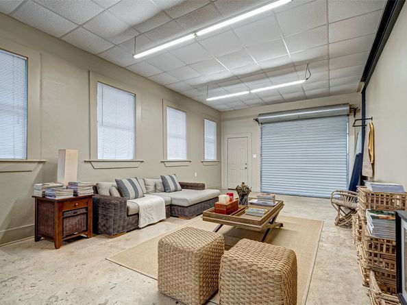 1612 W Alabama Street ABCD, Houston TX 77006