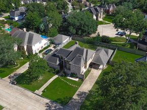 14819 Alderwick Drive, Sugar Land TX 77498