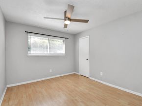 11506 Barwood Bend Drive, Houston TX 77065