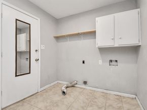 11506 Barwood Bend Drive, Houston TX 77065