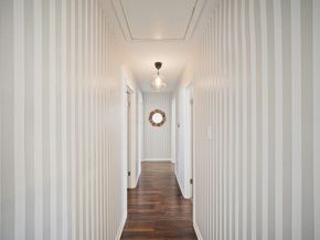 2406 Willowby Drive, Houston TX 77008