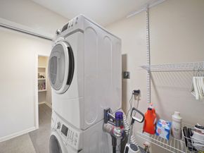 2406 Willowby Drive, Houston TX 77008