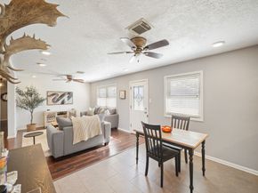 2406 Willowby Drive, Houston TX 77008