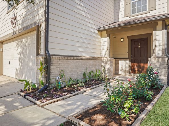 20730 Cypress Crescent Lane, Cypress TX 77433