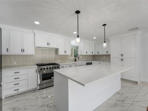 4525 Kingfisher Drive, Houston TX 77035