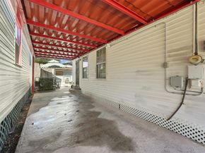 1227 Common Park Drive, Houston TX 77009