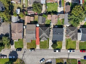 1227 Common Park Drive, Houston TX 77009