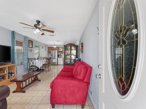 1227 Common Park Drive, Houston TX 77009