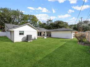 5603 Grape Street, Houston TX 77096