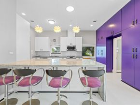 5603 Grape Street, Houston TX 77096