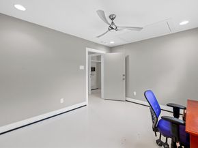 5603 Grape Street, Houston TX 77096