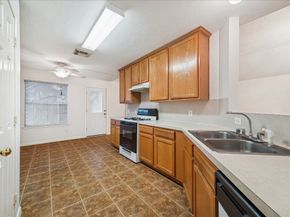 26912 Castlecliff Lane, Kingwood TX 77339