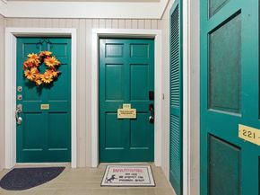 2224 S Piney Point Road 222, Houston TX 77063