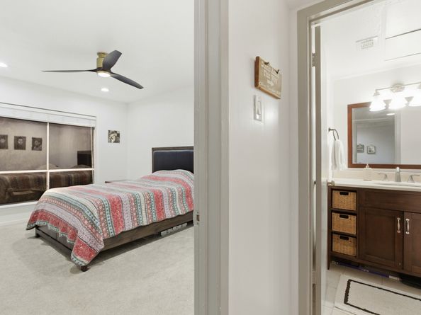 2224 S Piney Point Road 222, Houston TX 77063