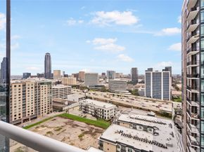 4521 San Felipe Street 1704, Houston TX 77027