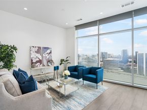 4521 San Felipe Street 1704, Houston TX 77027