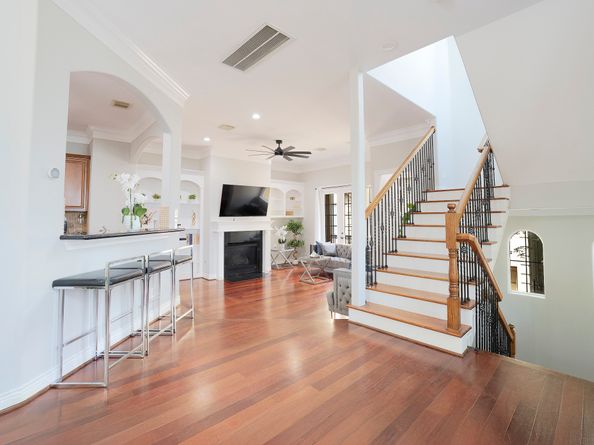 4115 Barnes Street, Houston TX 77007