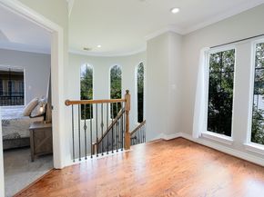 4115 Barnes Street, Houston TX 77007