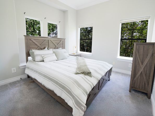 4115 Barnes Street, Houston TX 77007