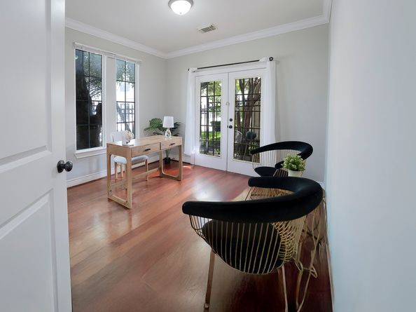 4115 Barnes Street, Houston TX 77007