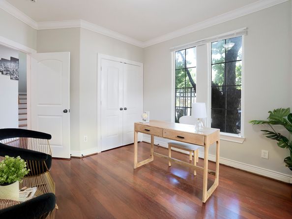 4115 Barnes Street, Houston TX 77007