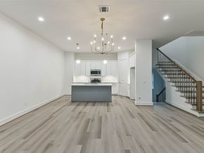 7709 Earl Rudder Way, Houston TX 77055