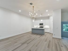 7709 Earl Rudder Way, Houston TX 77055