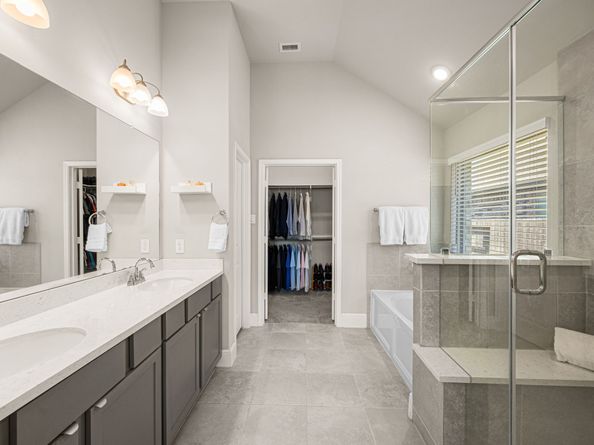 1315 Wild Mustang Trail, Richmond TX 77406