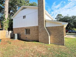 24022 Spring Briar Ln Lane, Spring TX 77373